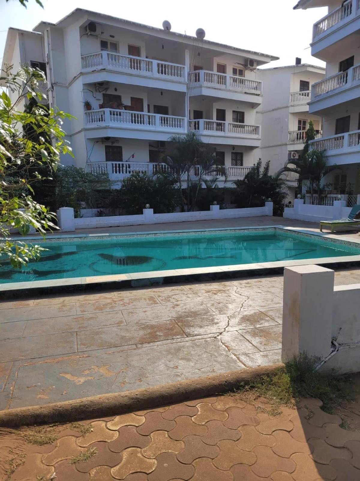 Comfortable 1Bhk Resort Aptmt With Pool At Candolim For 4 Ppl Sinquerim Kültér fotó